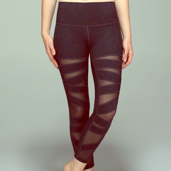 lululemon athletica Pants - NWOT Lululemon High Times Mesh Tech Snake Leggings